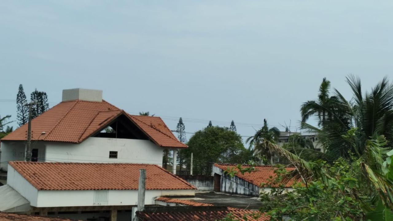 Suites Libertah Peruíbe Buitenkant foto